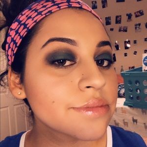 Meet your Posher, Ericka